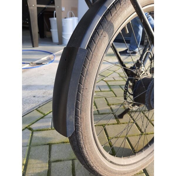 Spatbordverlenger TPU voor Riese Müller SKS 67mm breed PLASTIC Spatbordverlenger TPU voor Riese Müller SKS 67mm breed PLASTIC